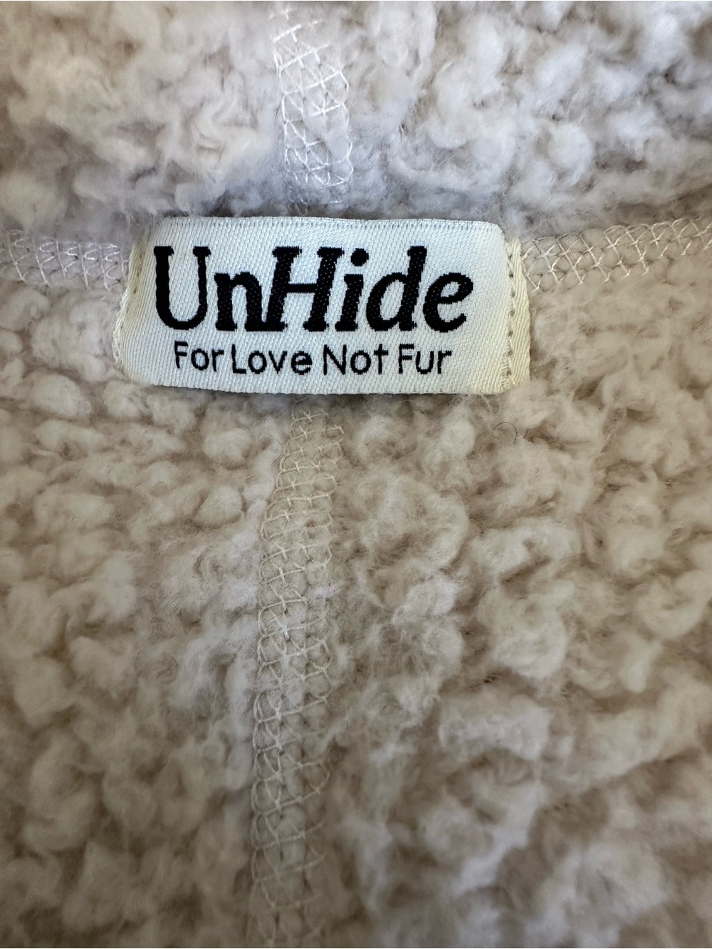 UnHide Hooded Teddy Jacket in Cream size medium - Picture 10 of 12